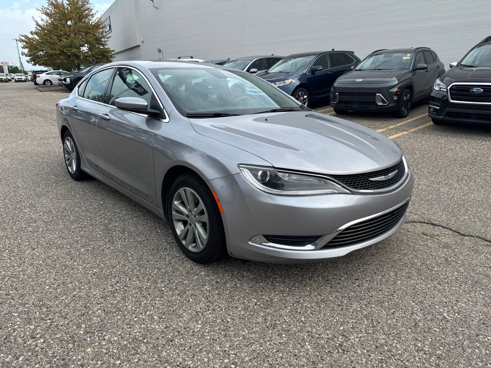 2016 Chrysler 200 Limited