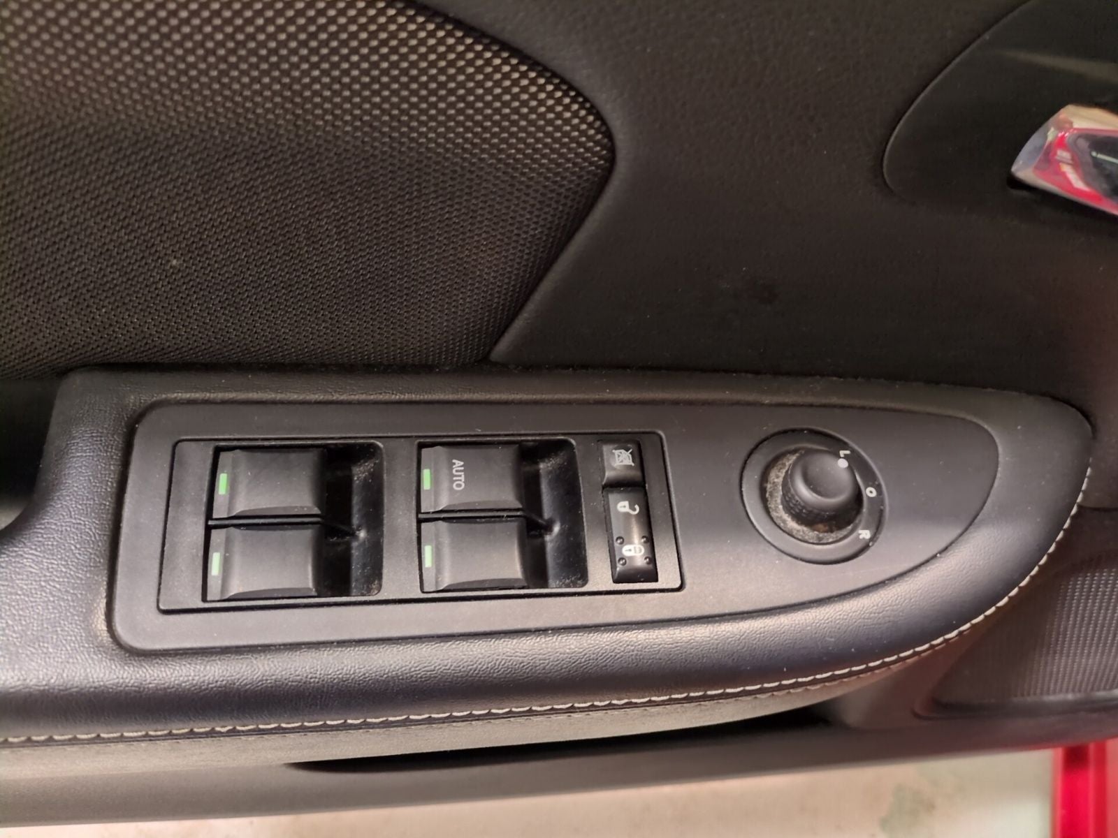 2012 Dodge Avenger SXT