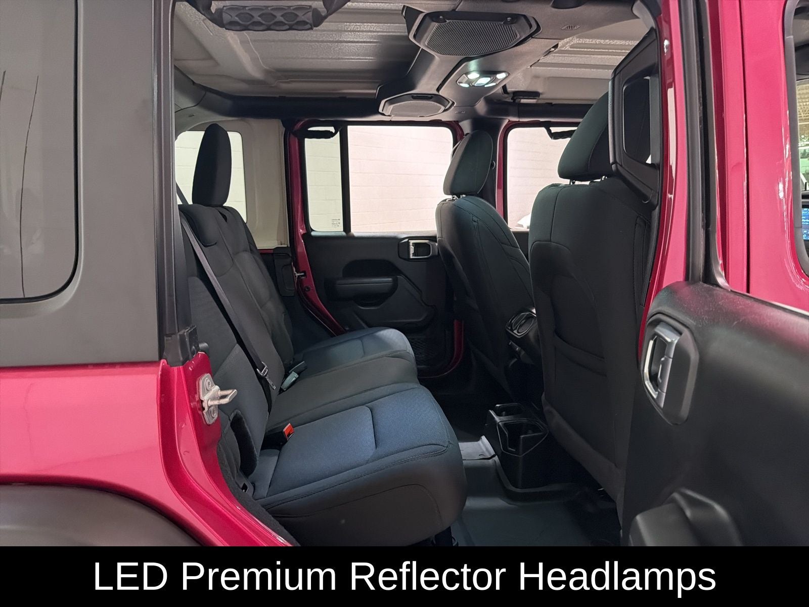 2022 Jeep Wrangler Unlimited Willys