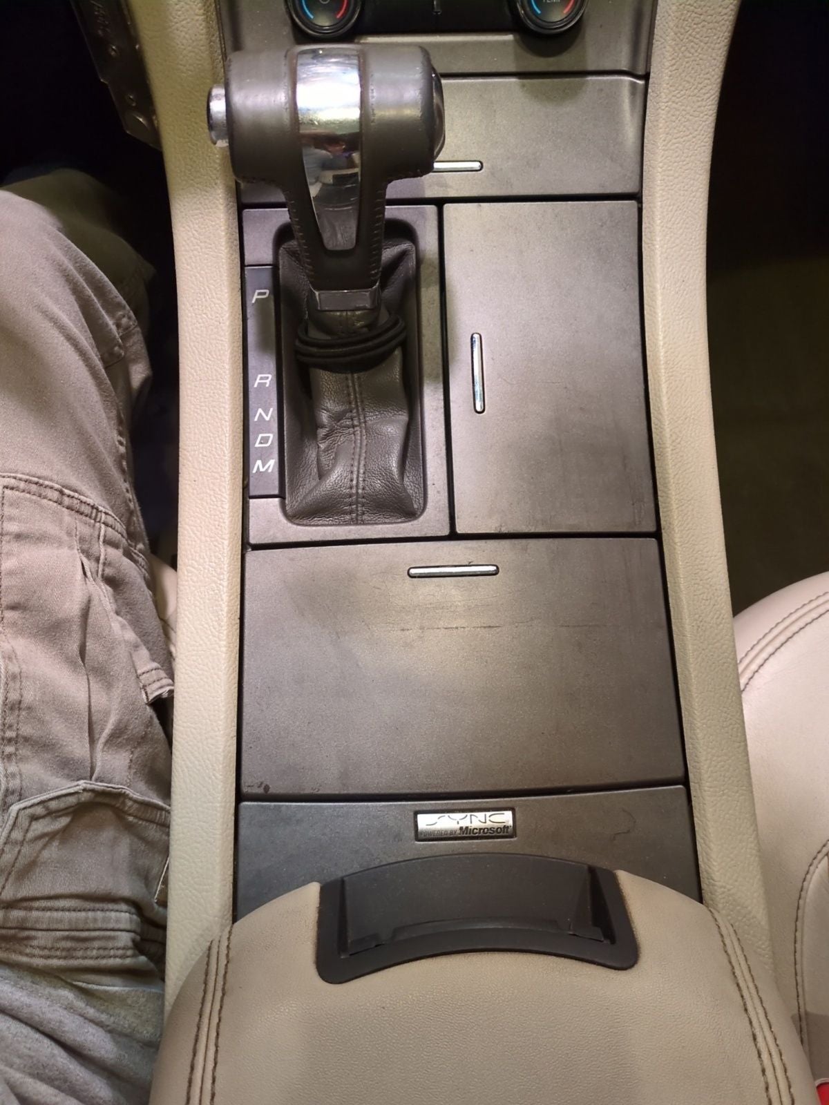 2010 Ford Taurus SEL