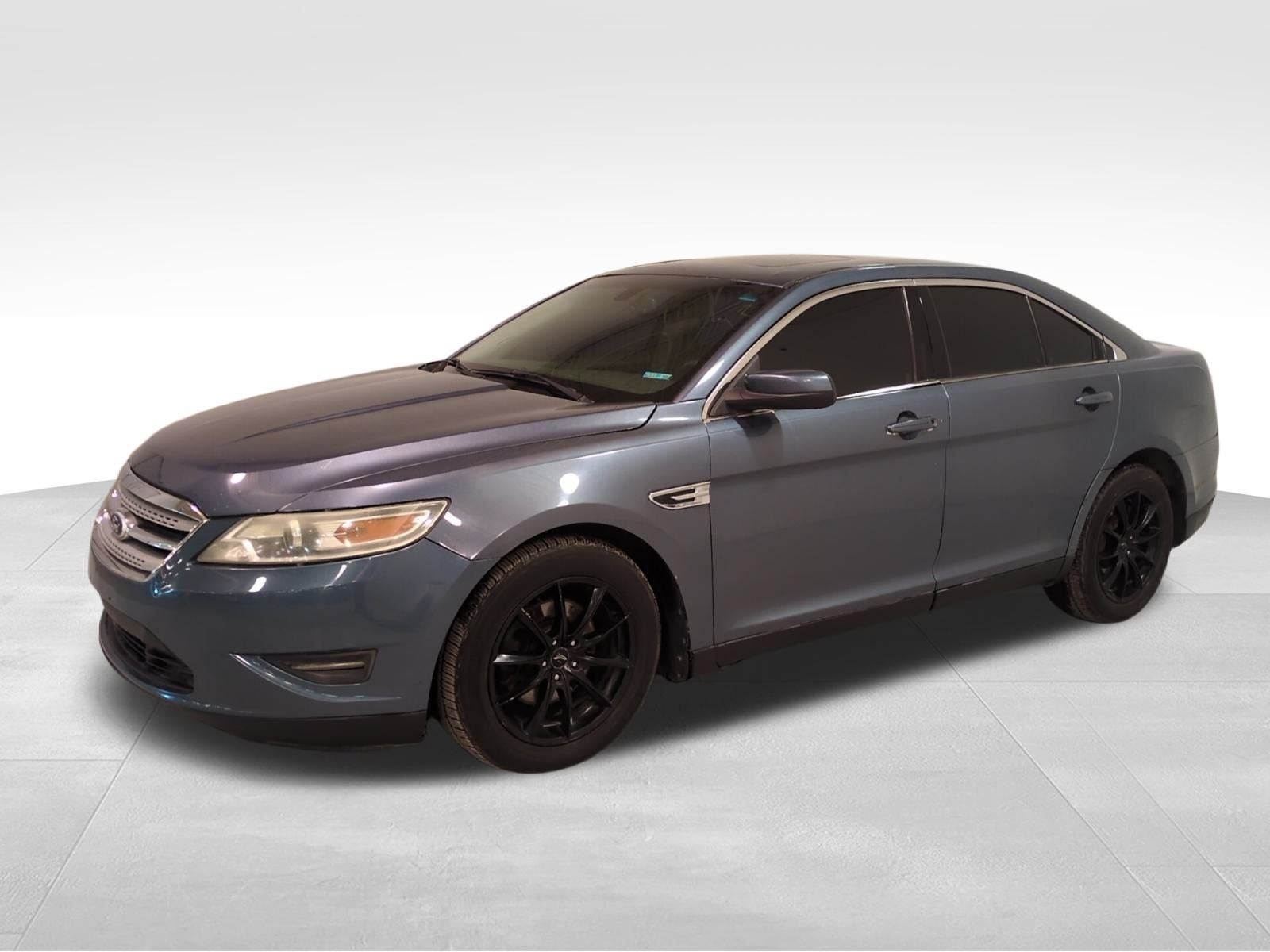 2010 Ford Taurus SEL