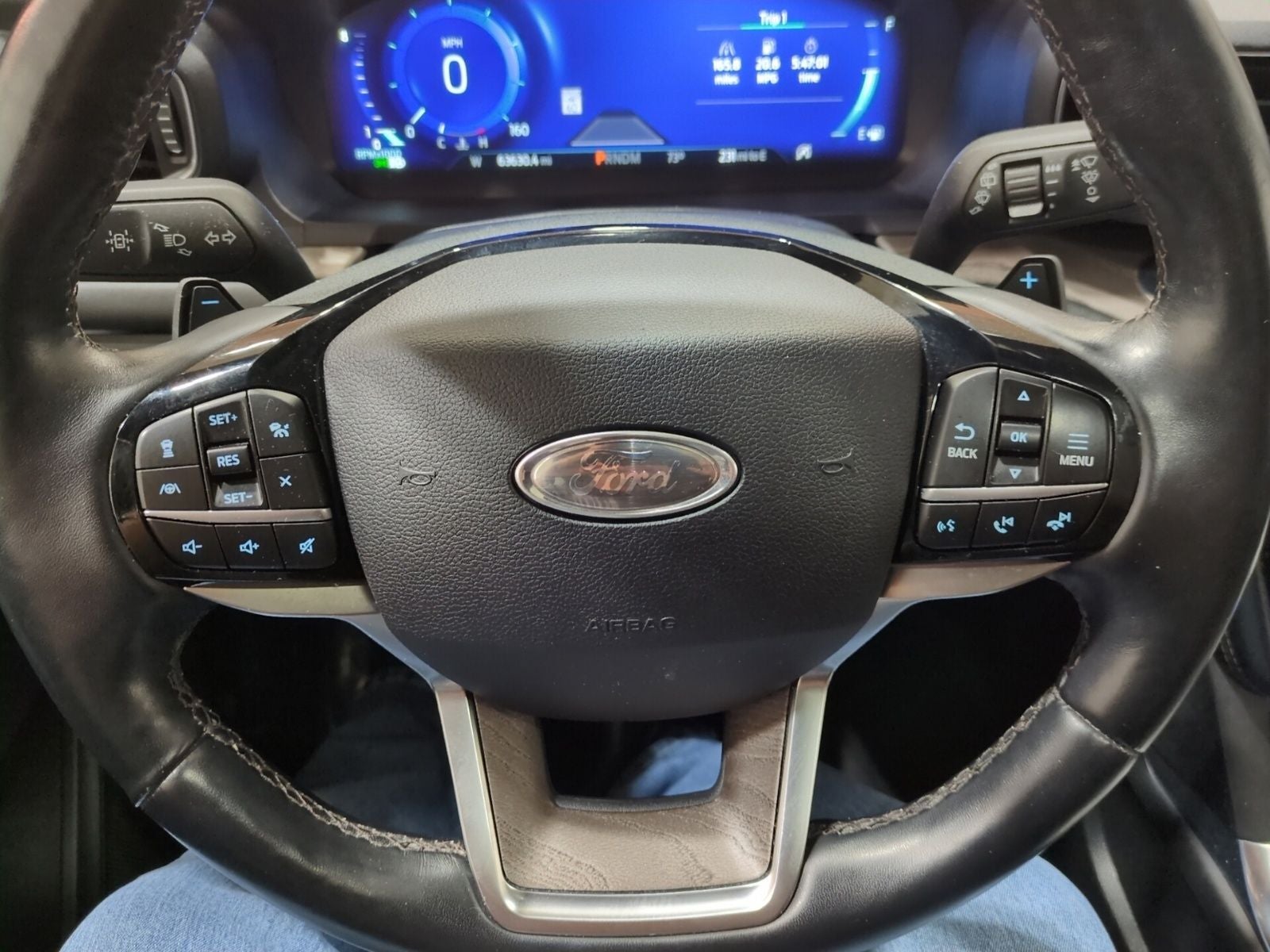 2021 Ford Explorer Platinum
