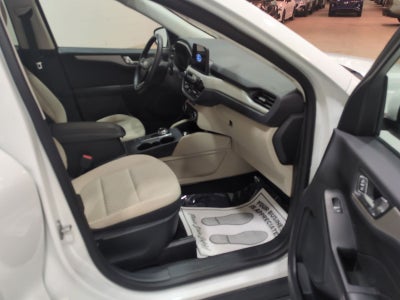 2021 Ford Escape Hybrid SE