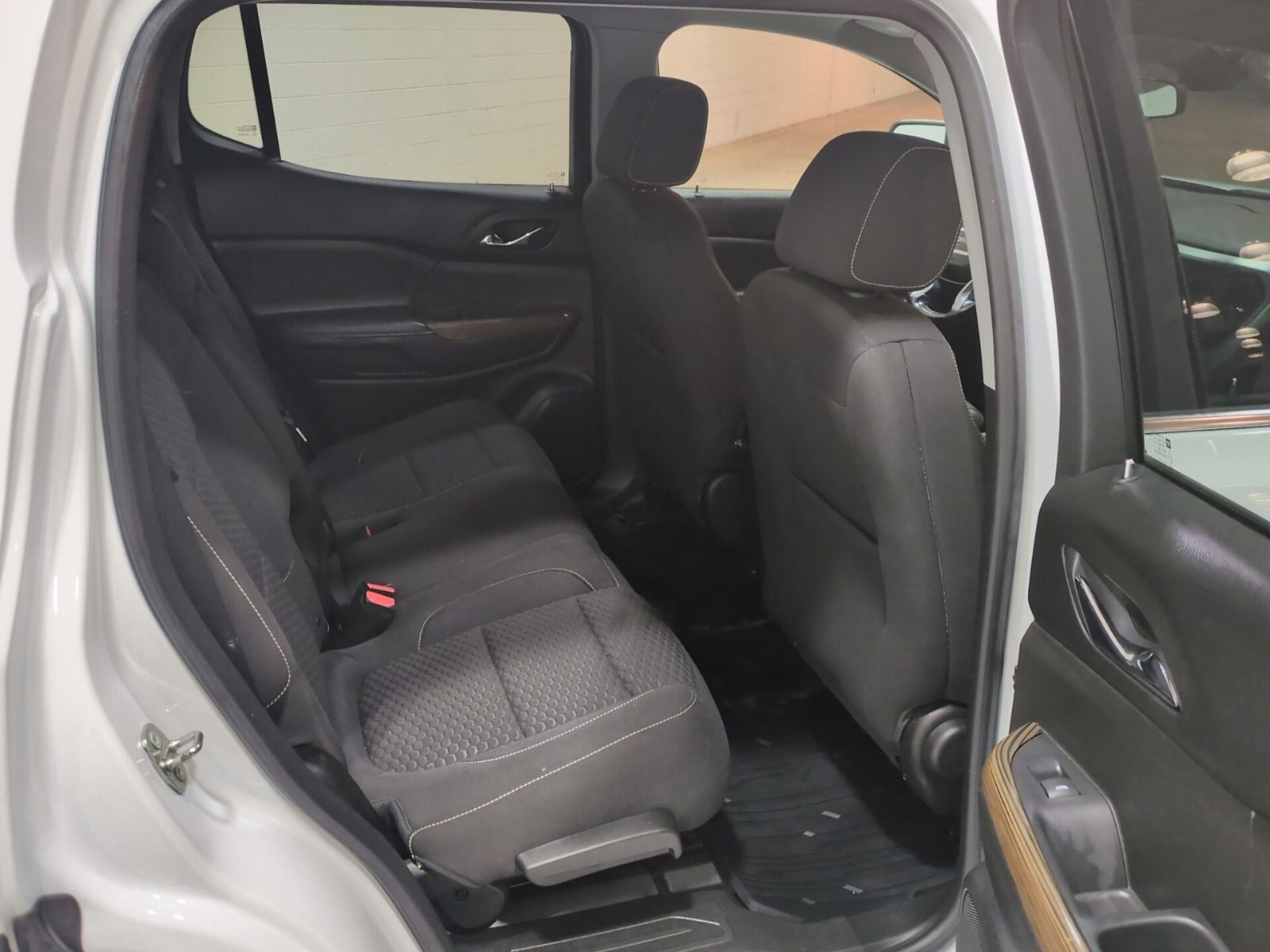 2018 GMC Acadia SLE-1