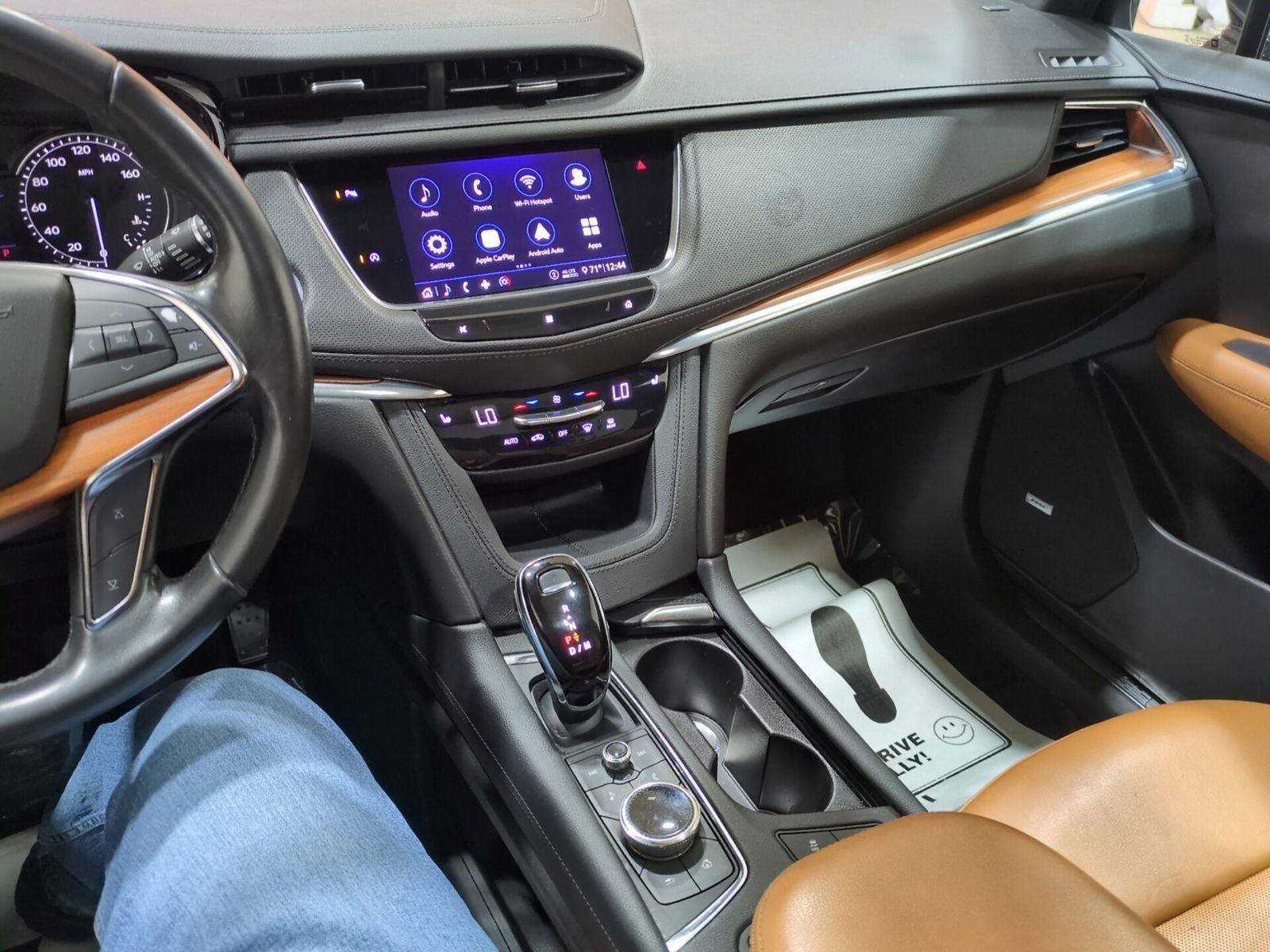 2020 Cadillac XT5 Premium Luxury