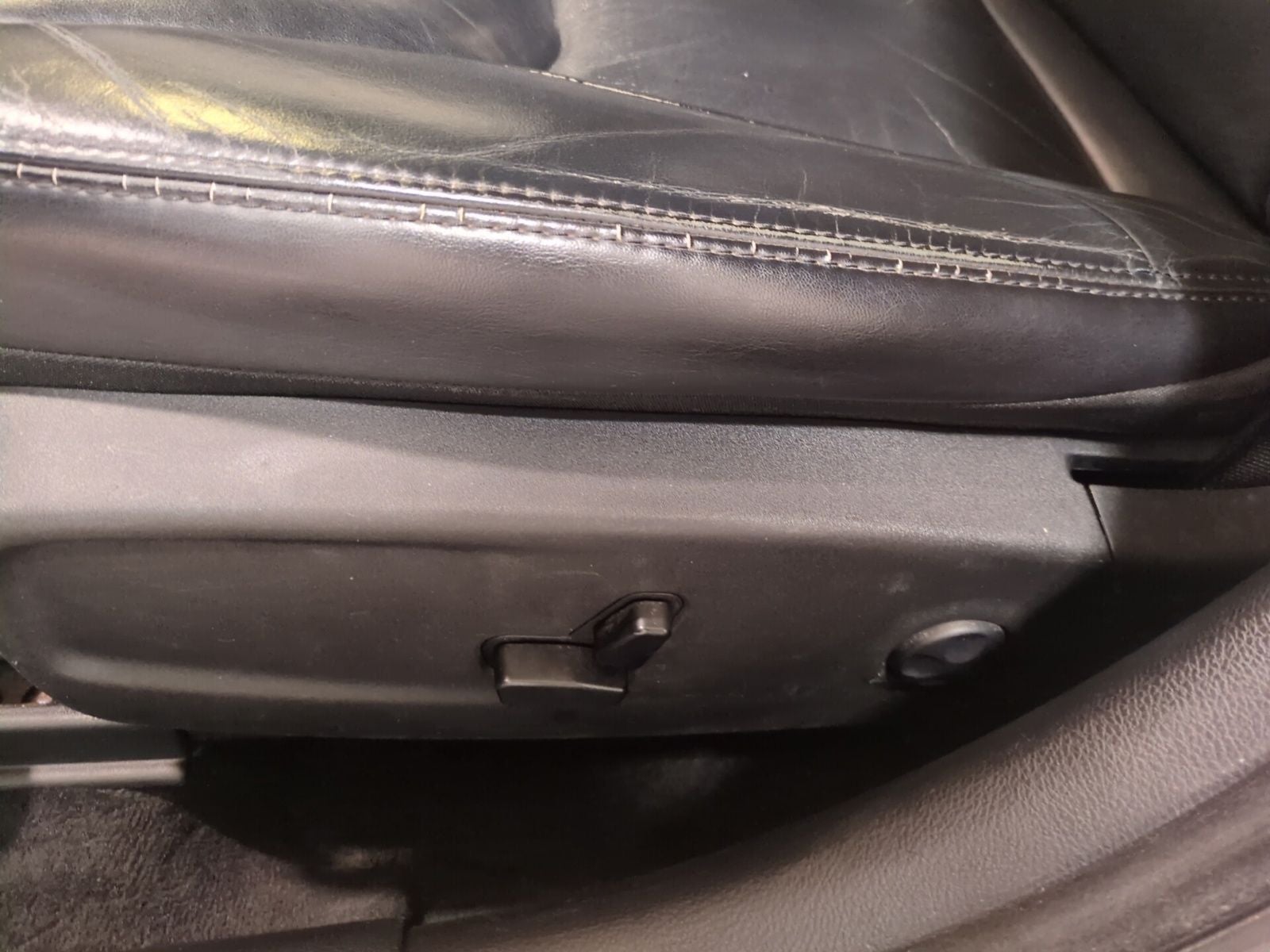 2013 Chrysler 300 Base