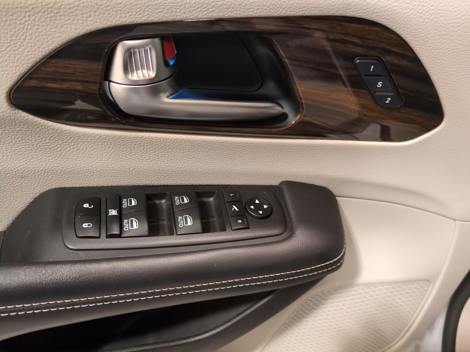2021 Chrysler Pacifica Limited