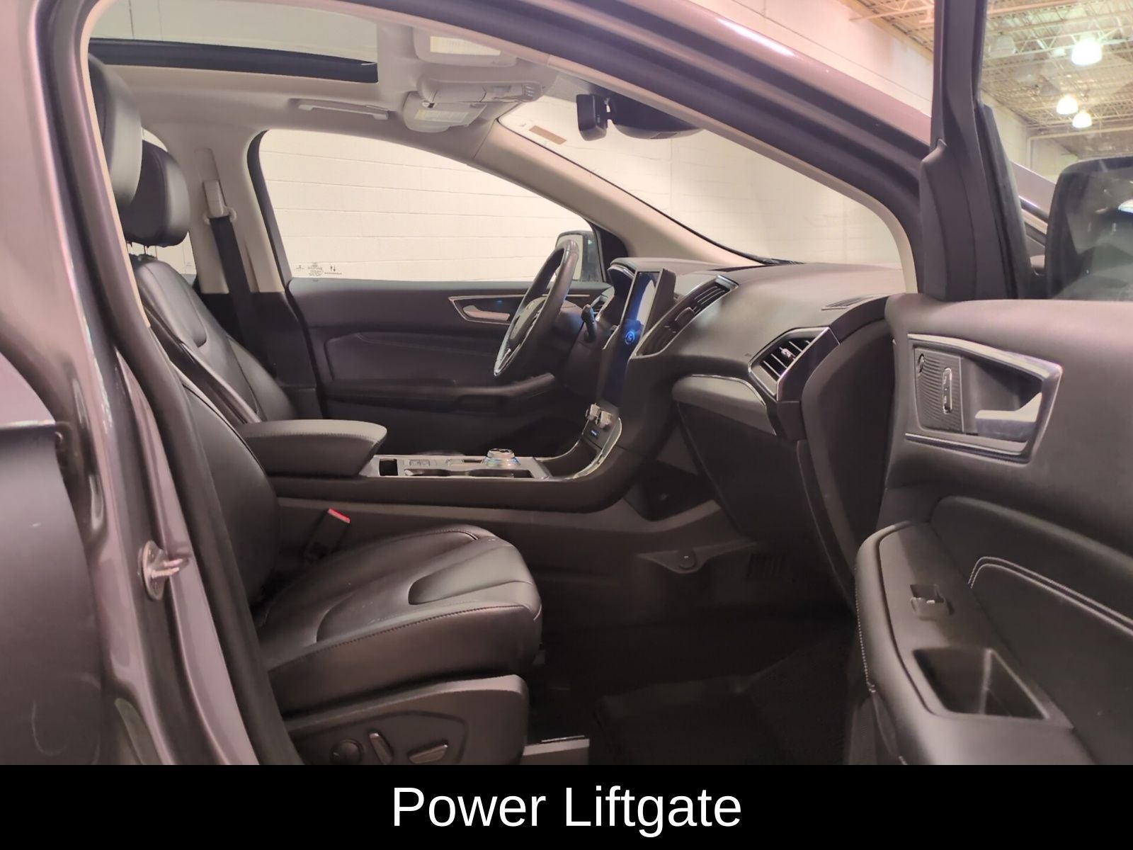 2021 Ford Edge Titanium