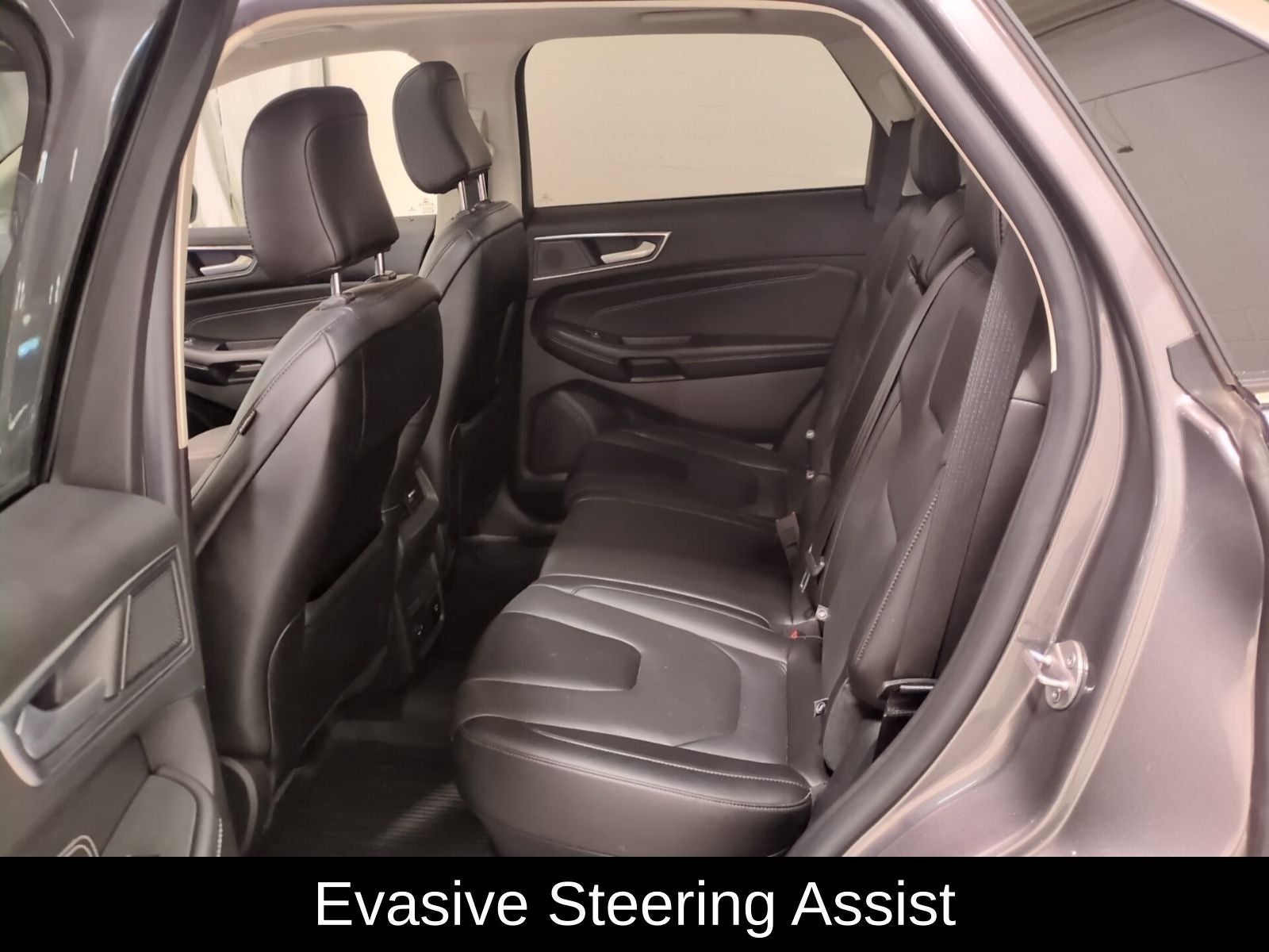 2021 Ford Edge Titanium