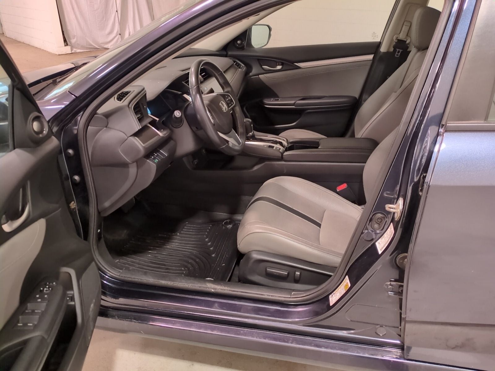 2018 Honda Civic Touring