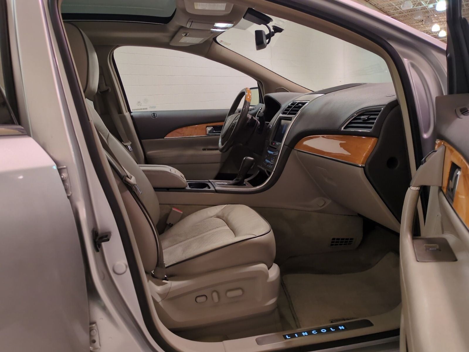 2013 Lincoln MKX Base