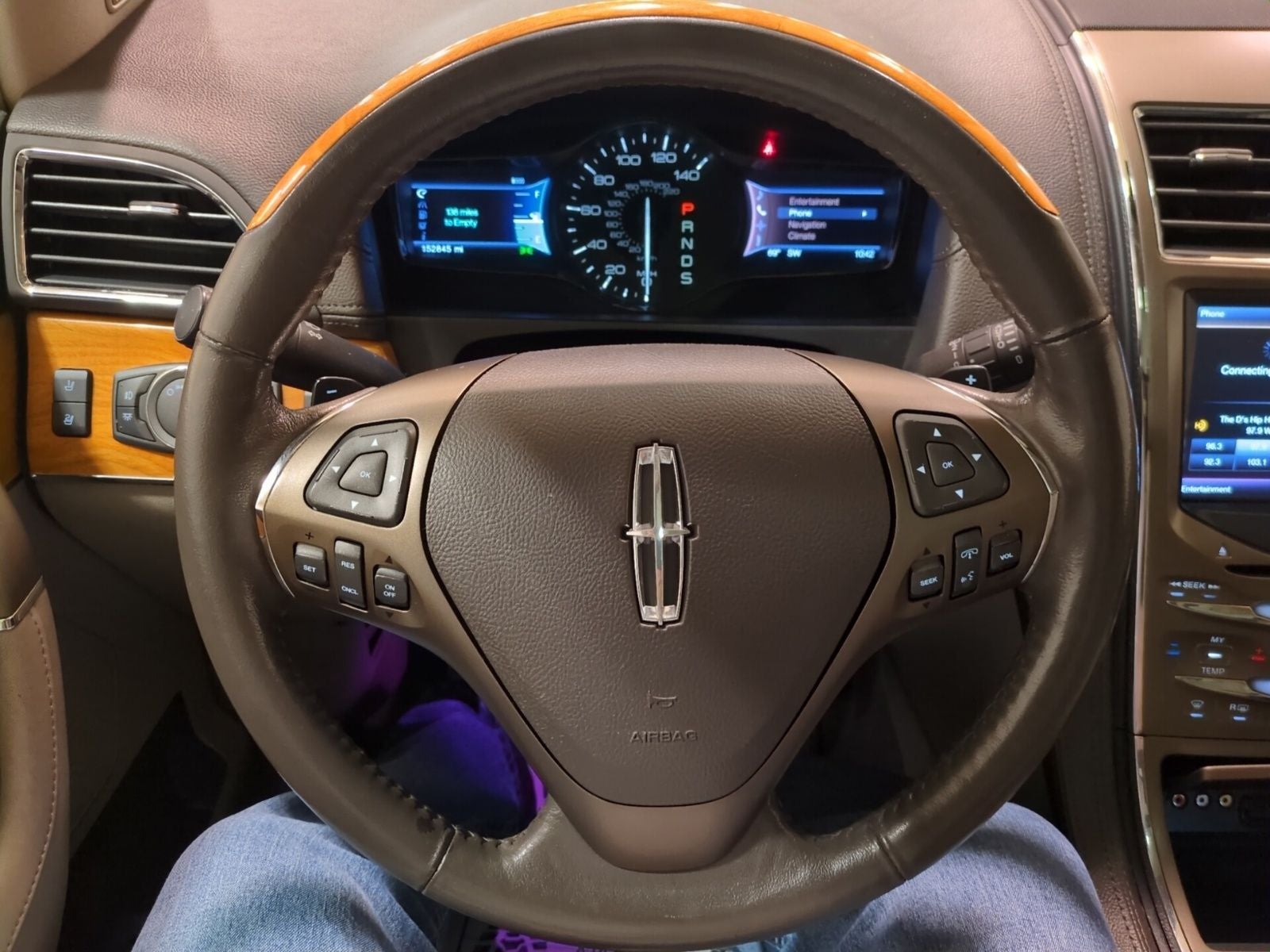 2013 Lincoln MKX Base