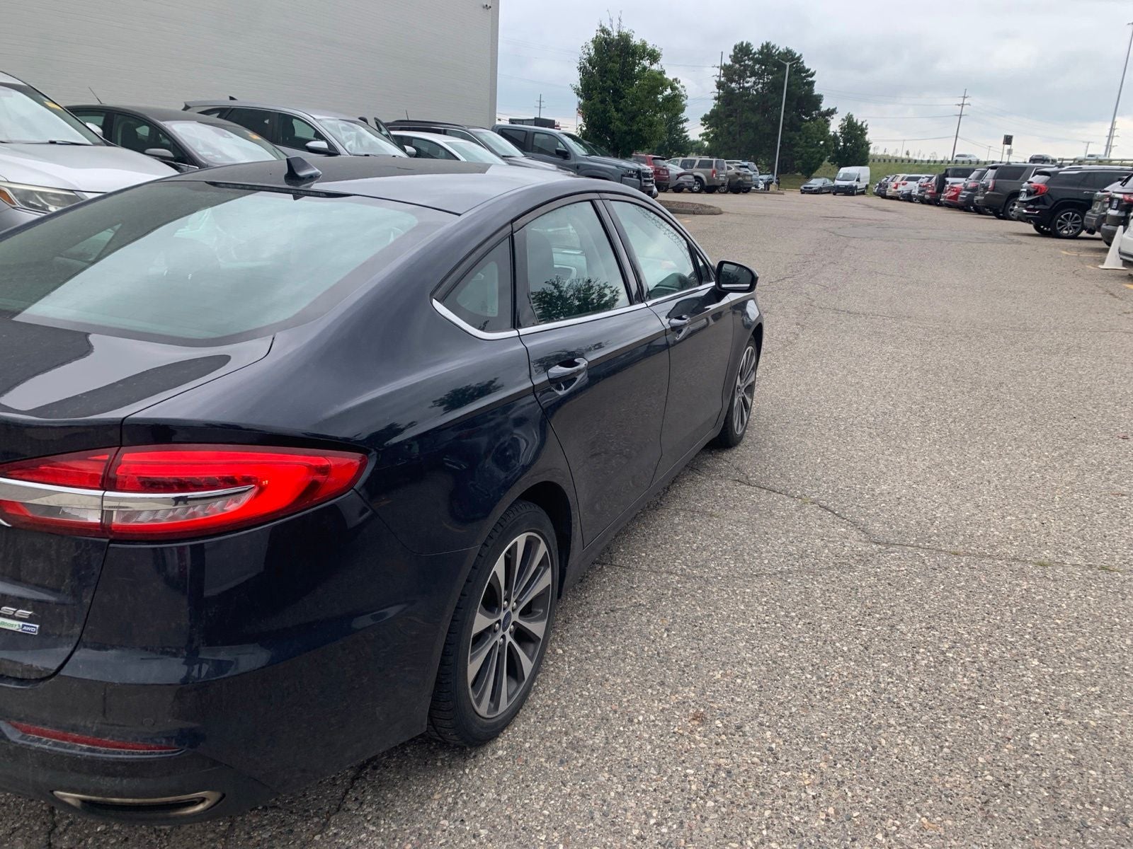 2020 Ford Fusion SE