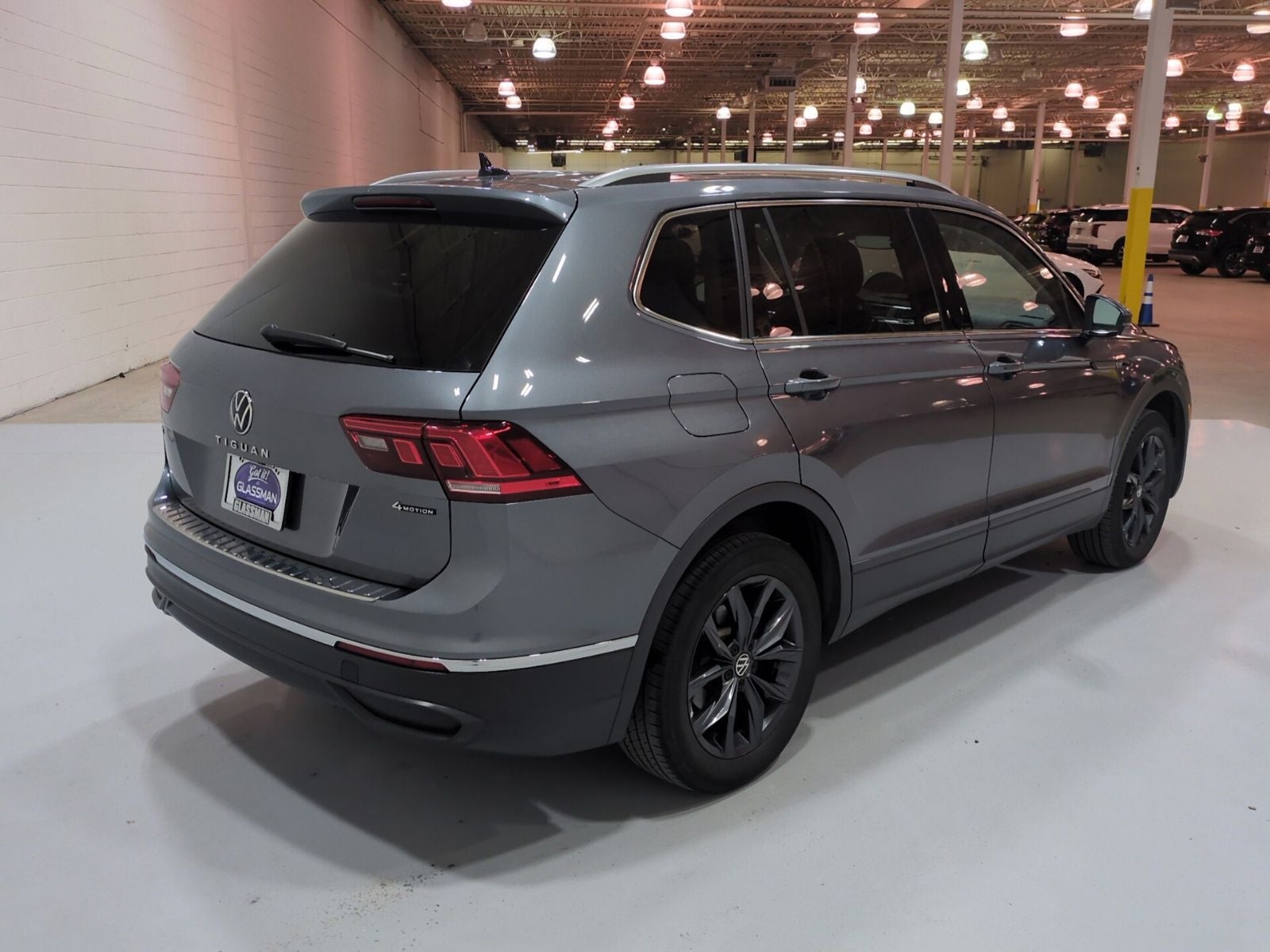 2024 Volkswagen Tiguan 2.0T SE