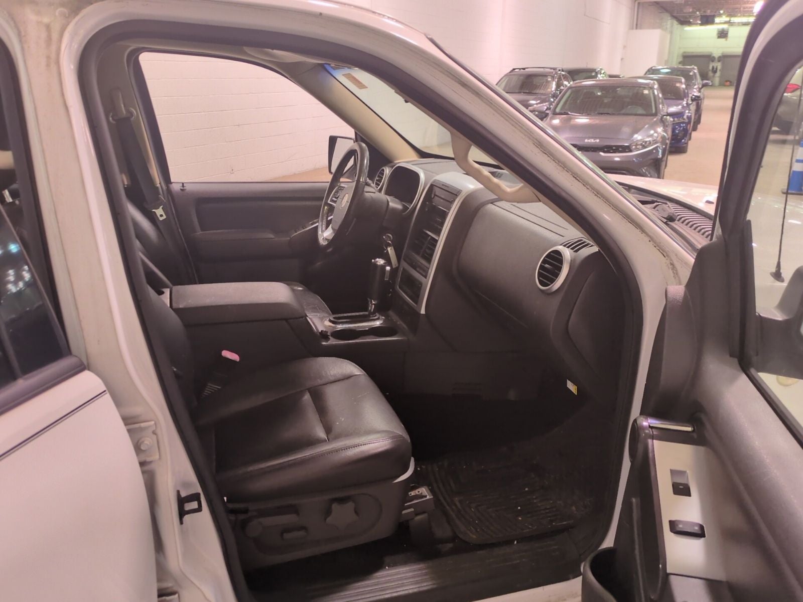 2006 Mercury Mountaineer Luxury