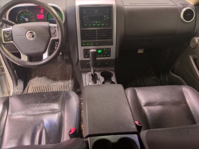 2006 Mercury Mountaineer Luxury