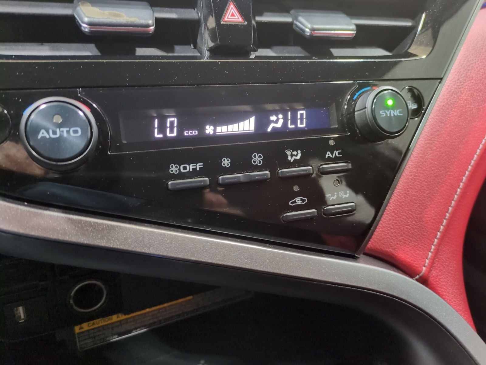 2021 Toyota Camry Hybrid XSE