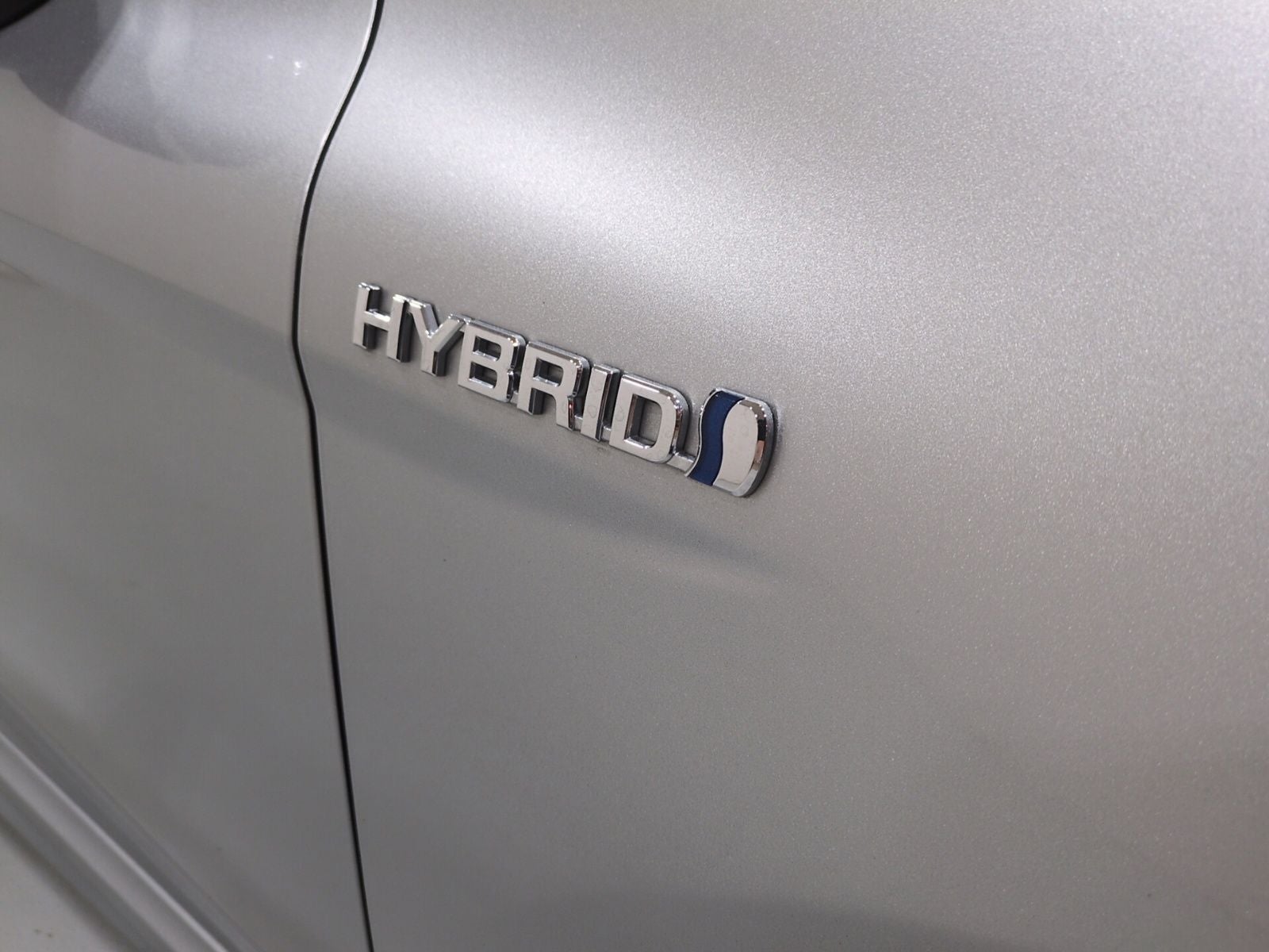 2021 Toyota Camry Hybrid XSE