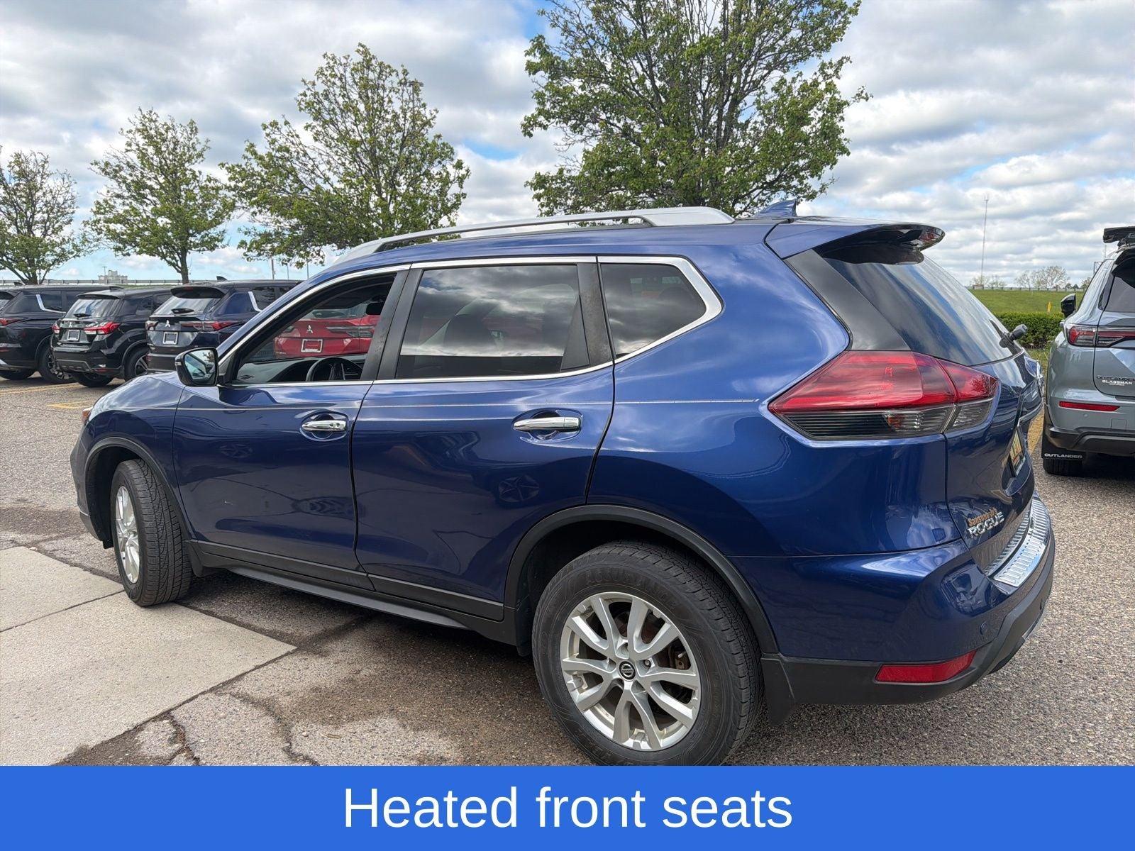2019 Nissan Rogue SV