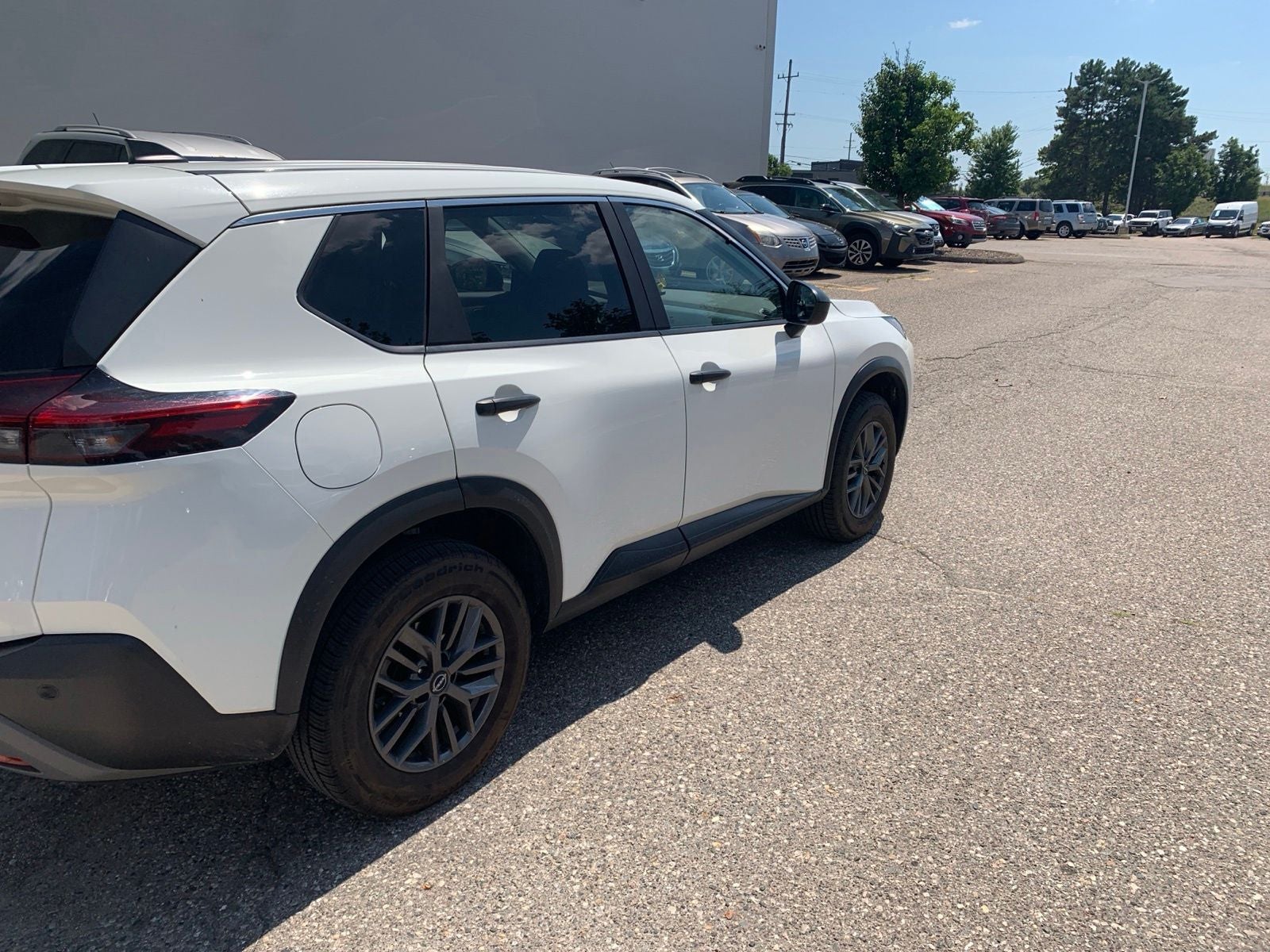 2023 Nissan Rogue S