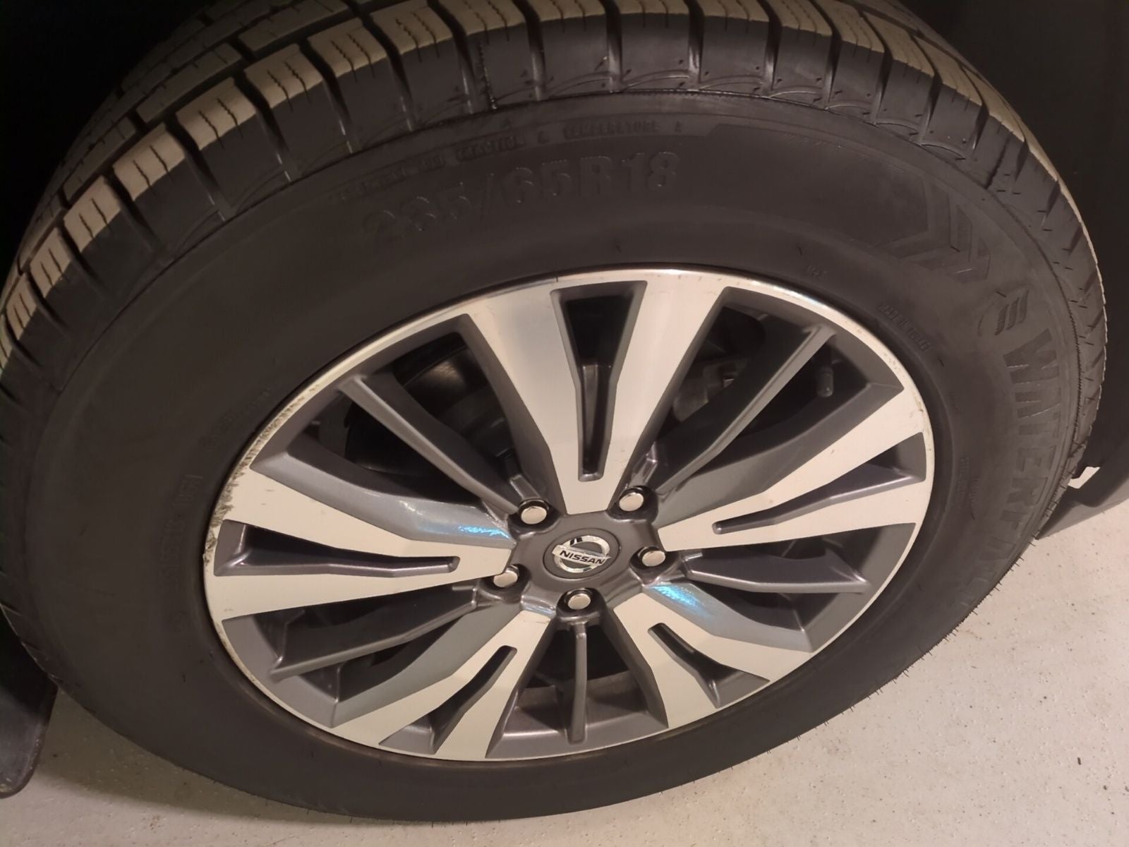 2020 Nissan Pathfinder S