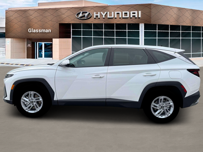 2026 Hyundai TUCSON SE AWD