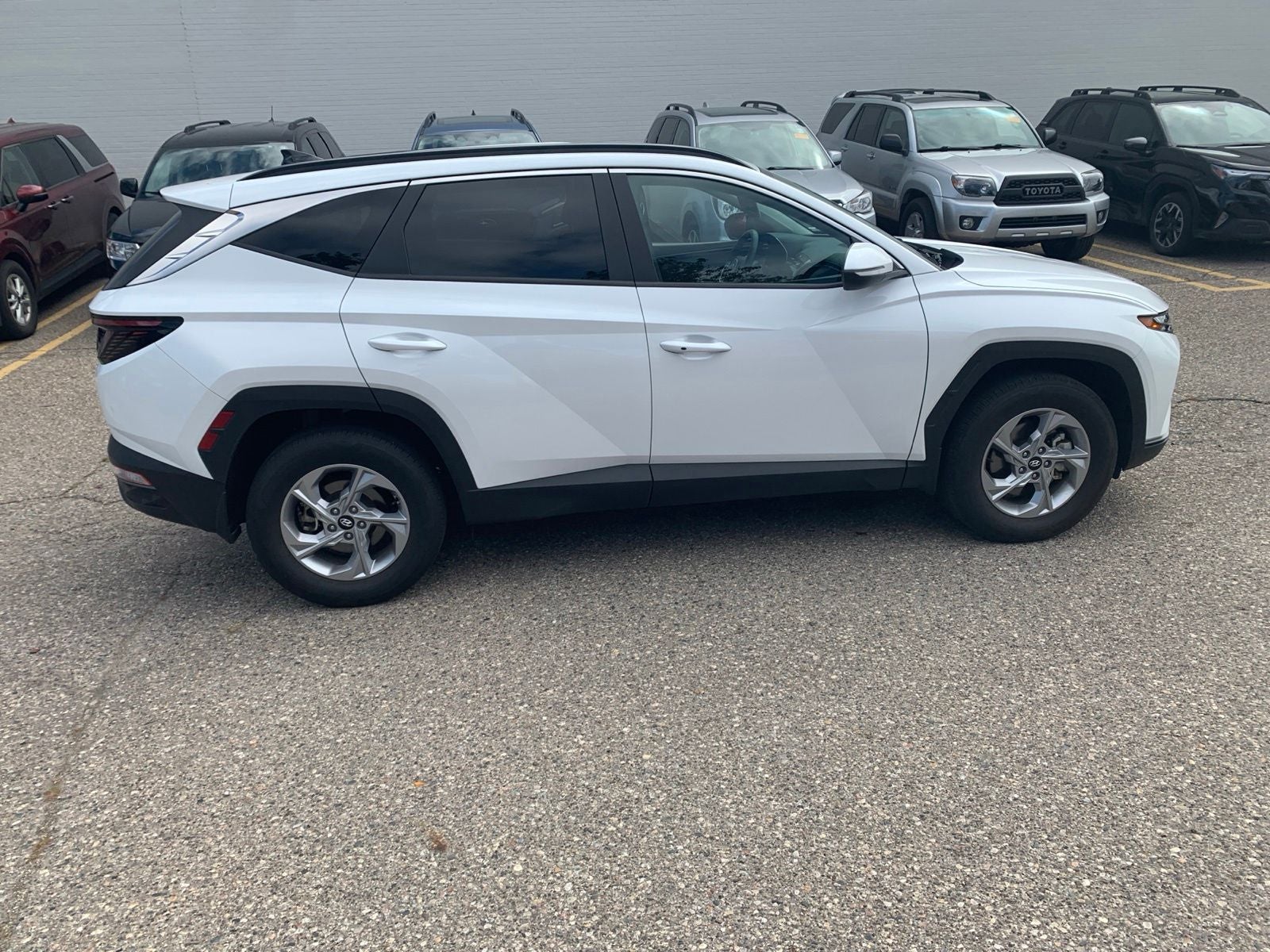 2022 Hyundai TUCSON SEL