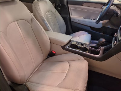 2019 Hyundai SONATA Limited