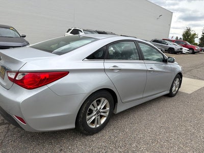 2014 Hyundai SONATA GLS