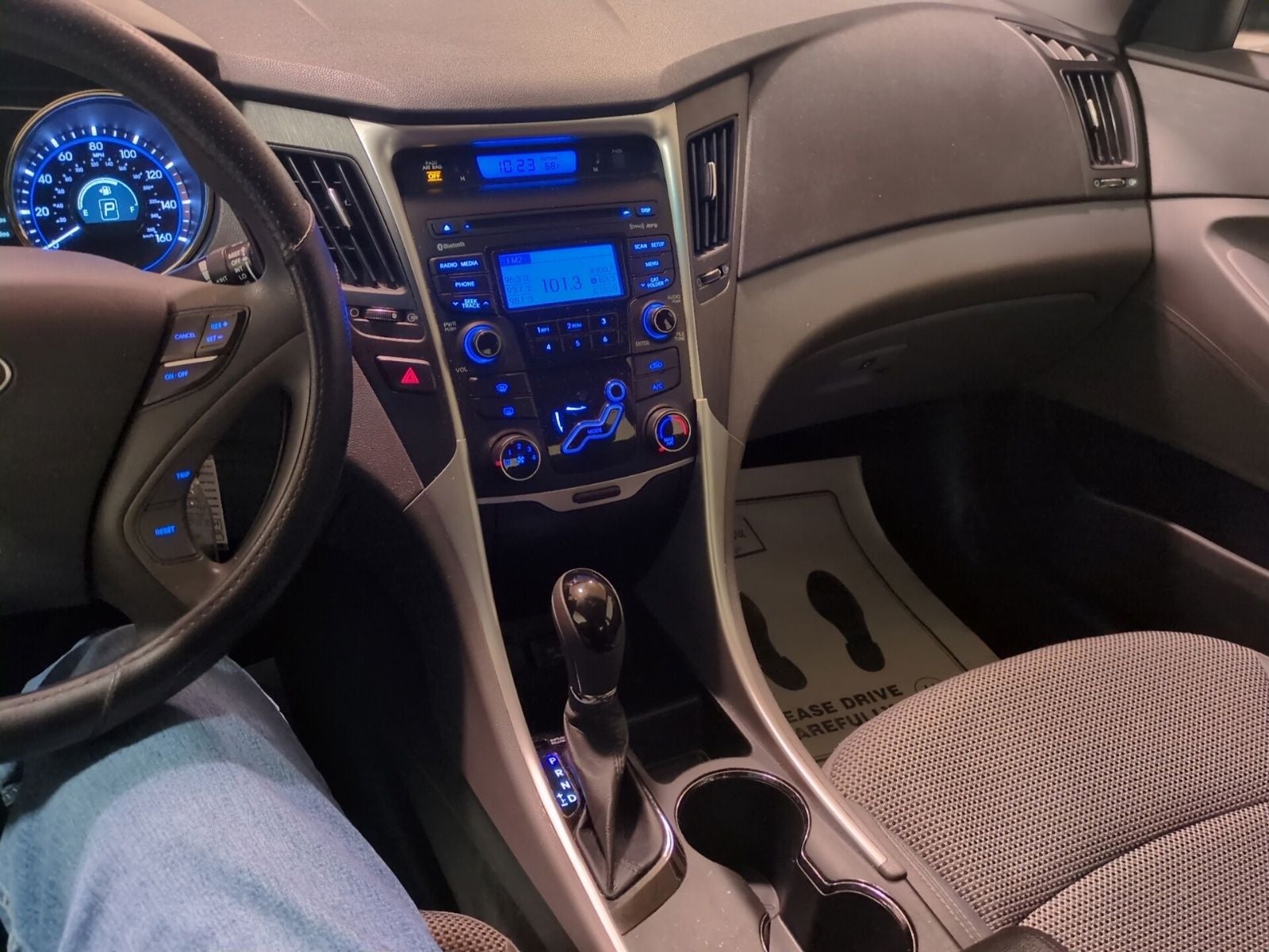 2012 Hyundai SONATA GLS