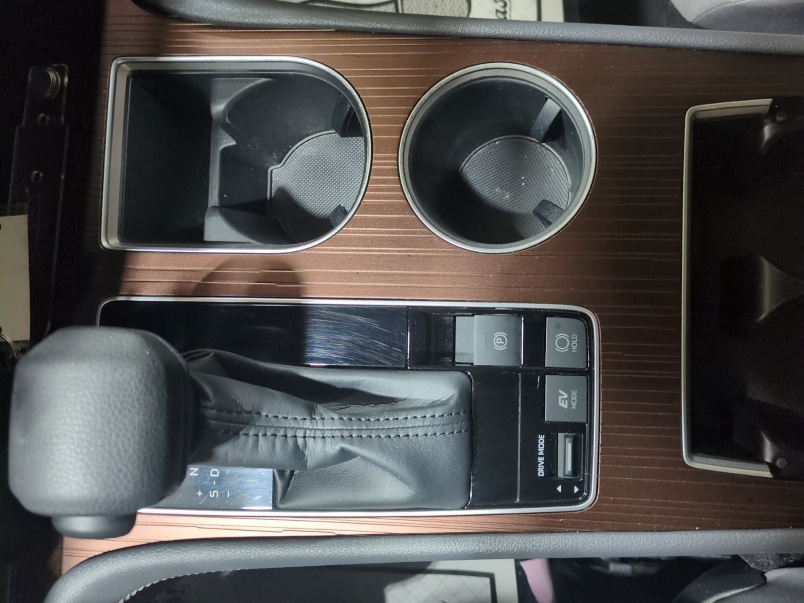 2022 Toyota Sienna LE 8 Passenger