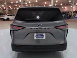 2022 Toyota Sienna LE 8 Passenger