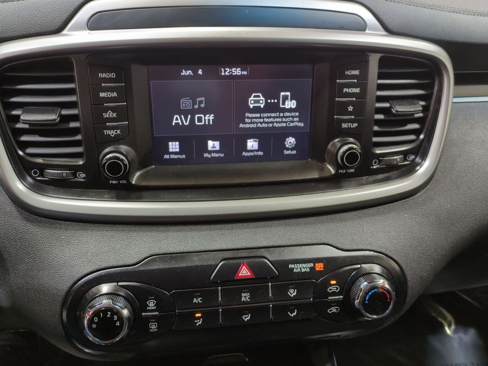 2019 Kia Sorento LX