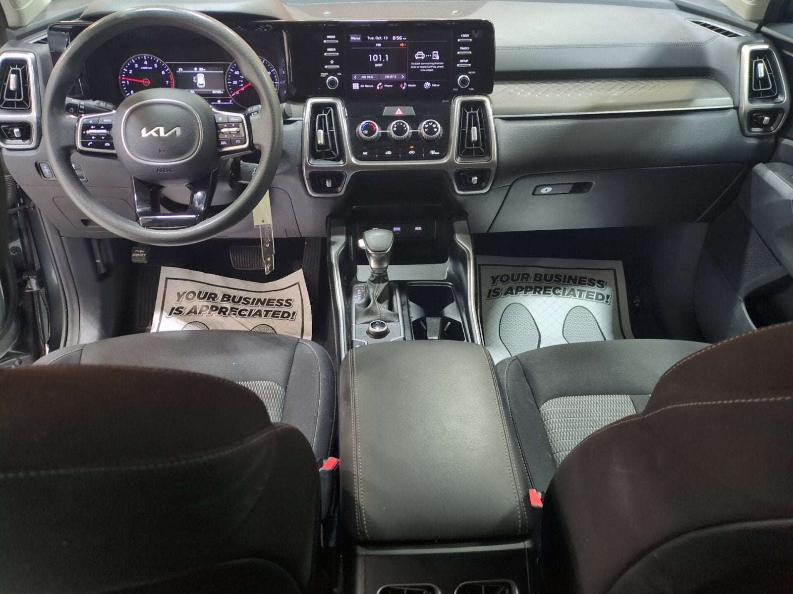 2022 Kia Sorento LX