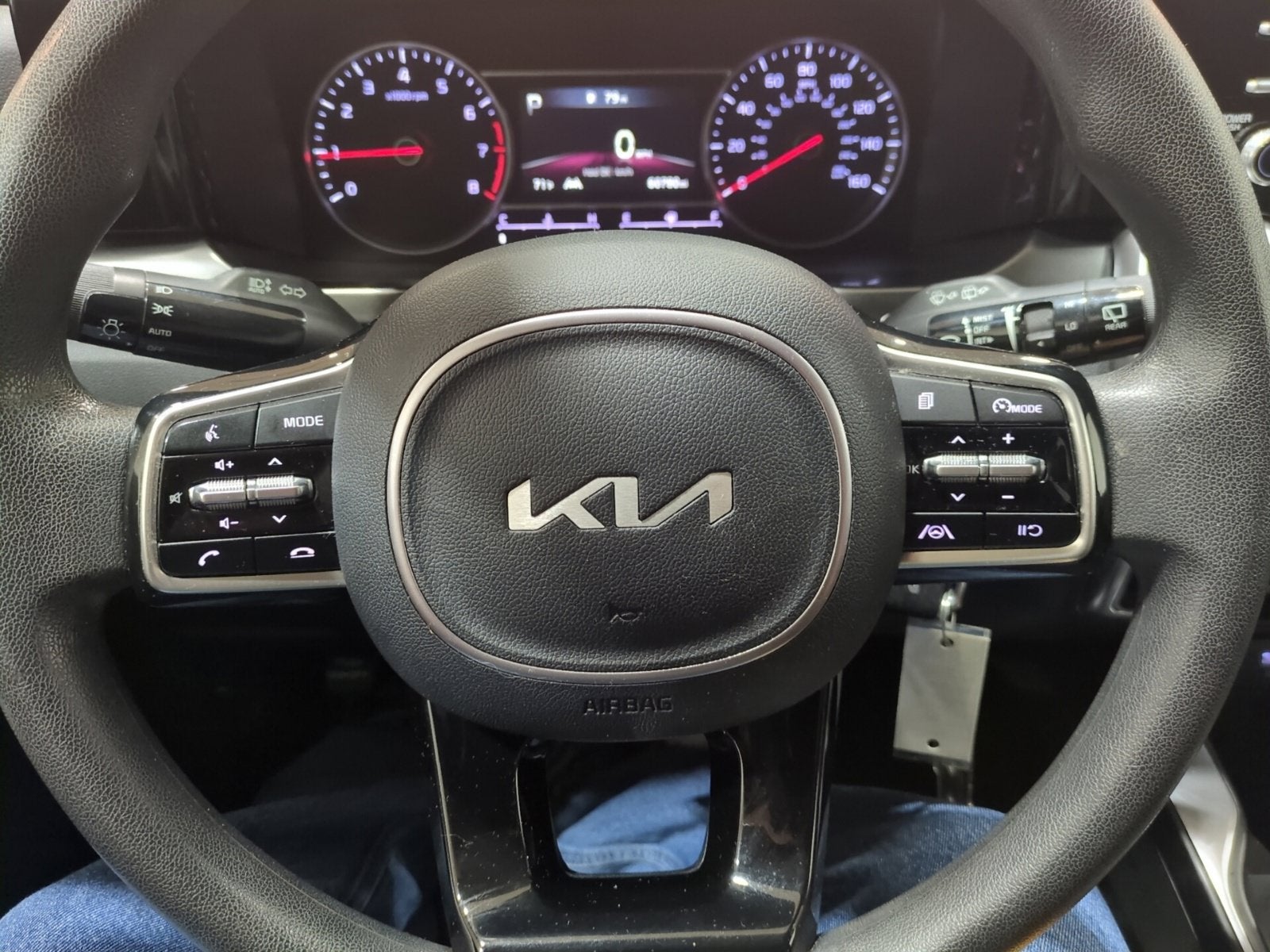 2022 Kia Sorento LX