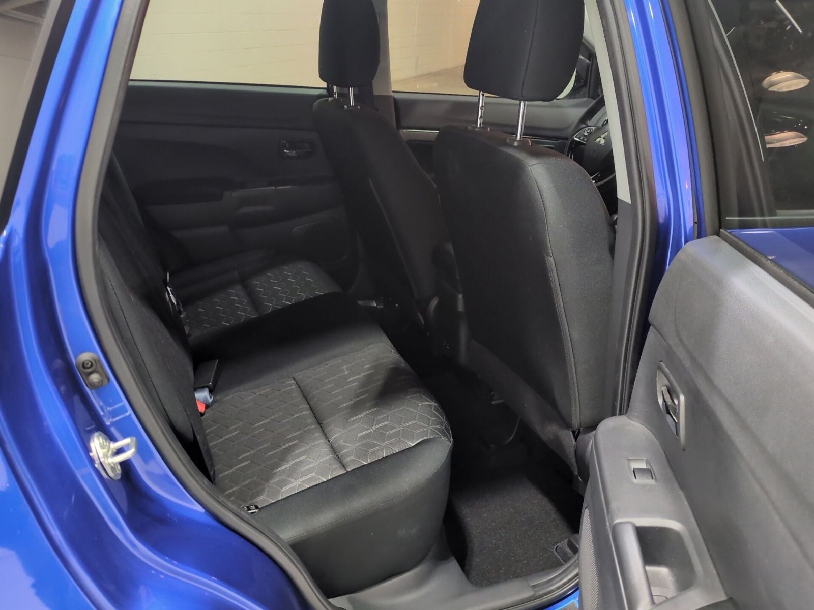 2023 Mitsubishi Outlander Sport 2.0 LE
