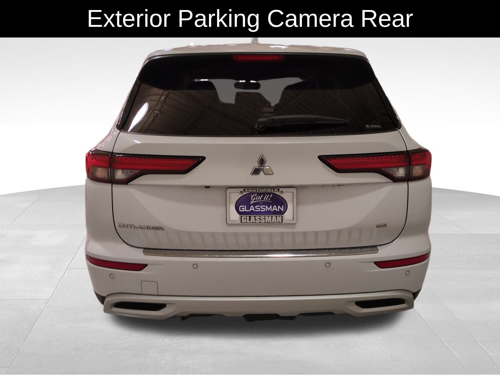 2023 Mitsubishi Outlander SE