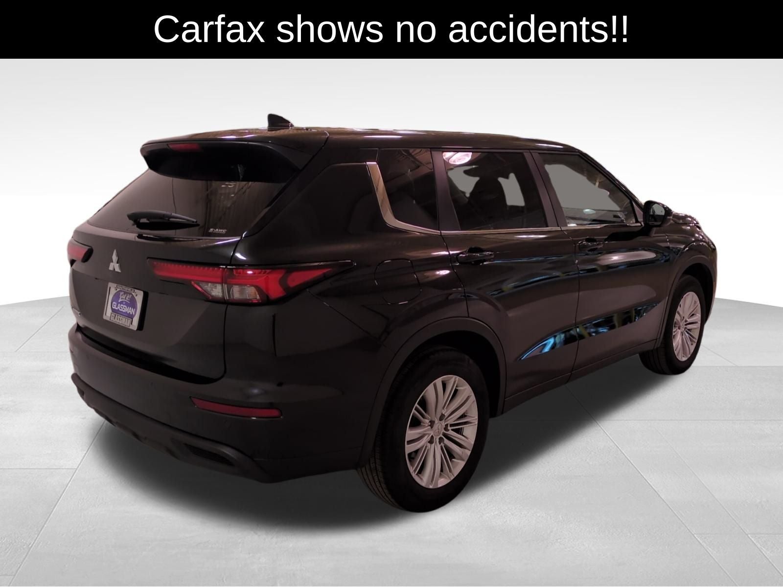 2024 Mitsubishi Outlander ES