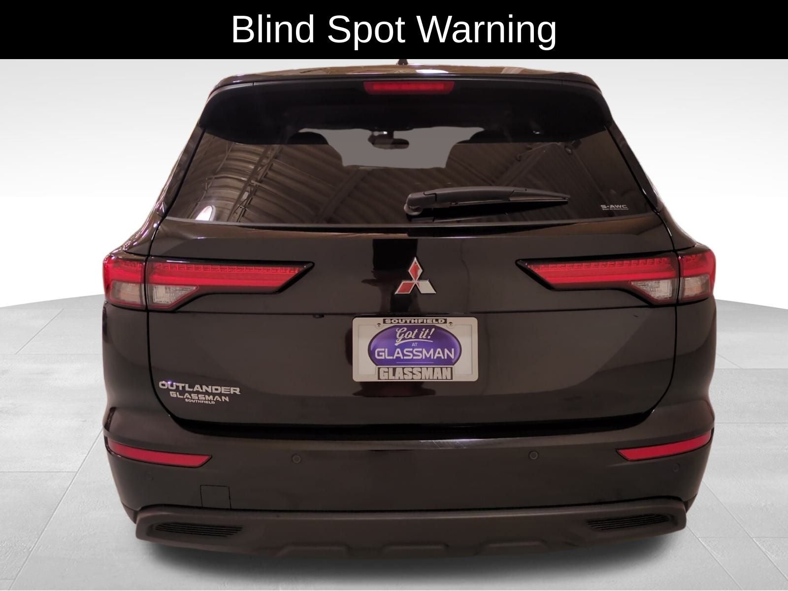 2024 Mitsubishi Outlander ES