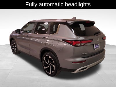 2024 Mitsubishi Outlander PHEV SE