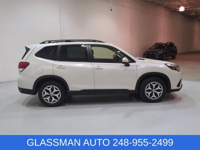 2023 Subaru Forester Premium