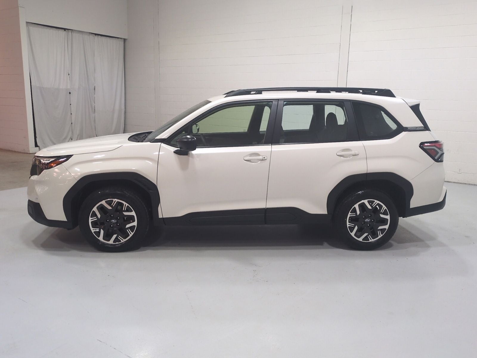 2025 Subaru Forester Base