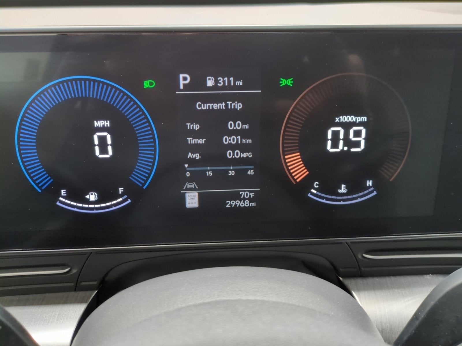 2024 Hyundai KONA SEL