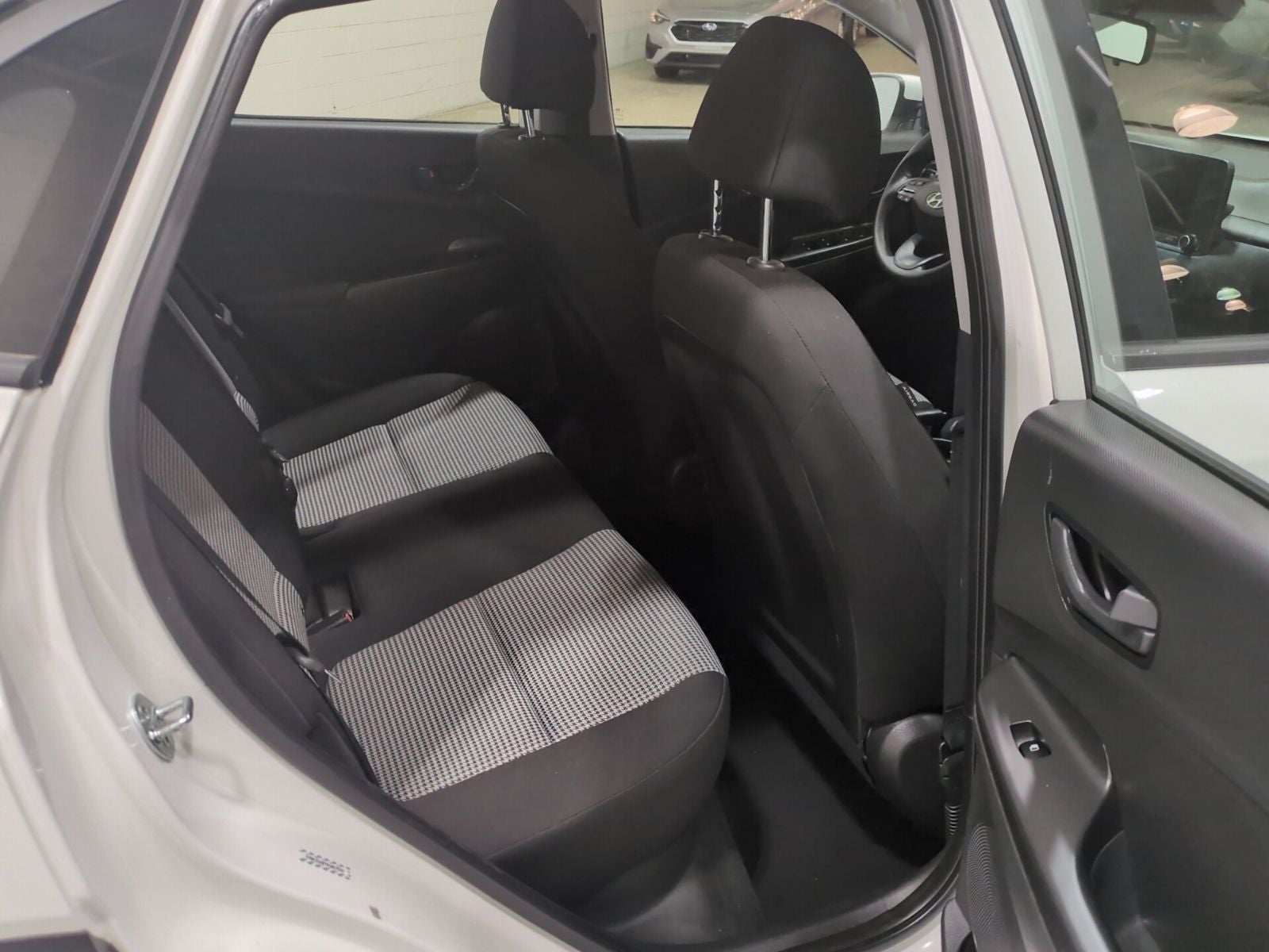 2023 Hyundai KONA SE