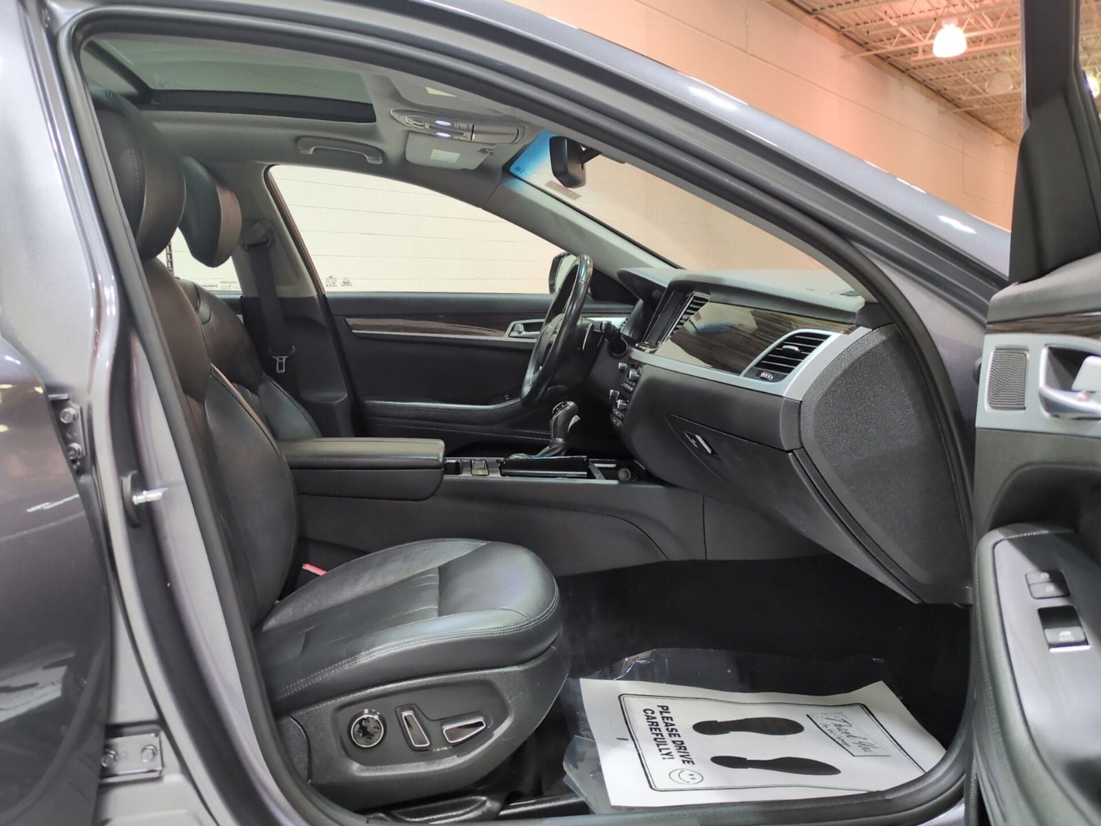 2015 Hyundai GENESIS 3.8