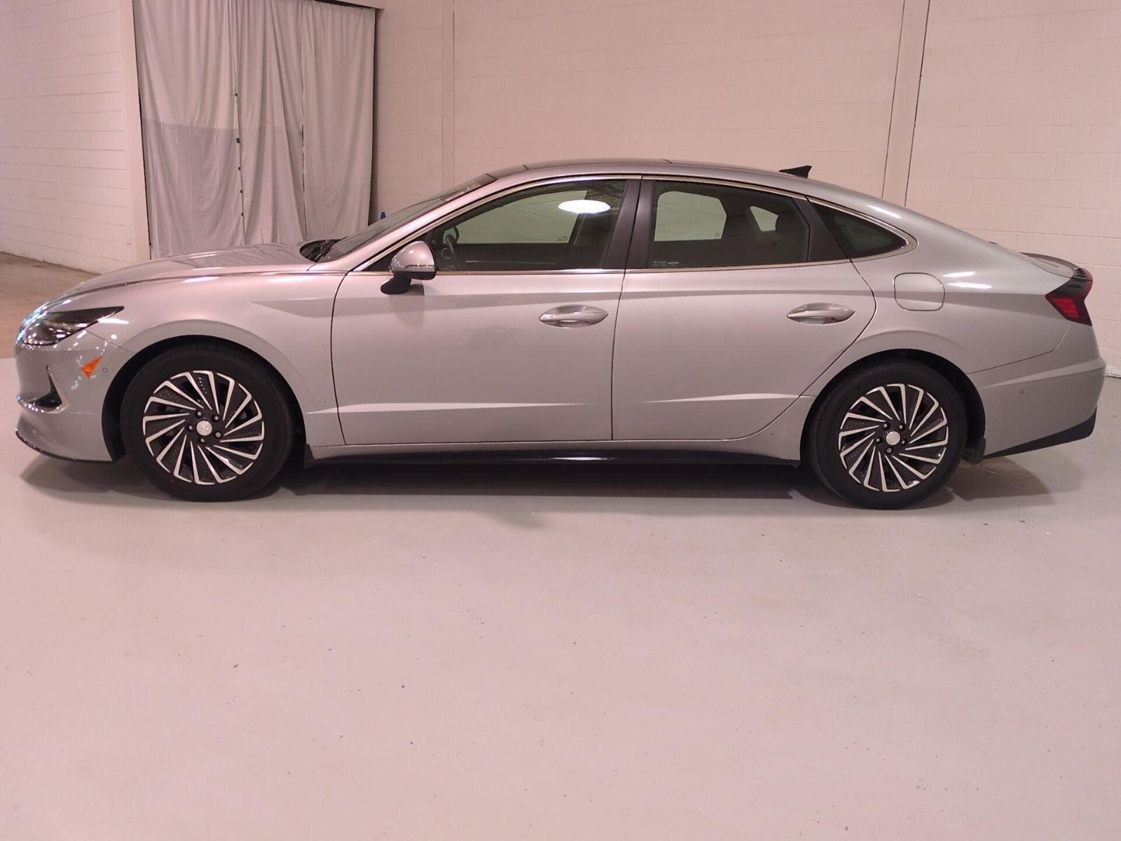 2023 Hyundai SONATA HYBRID Limited