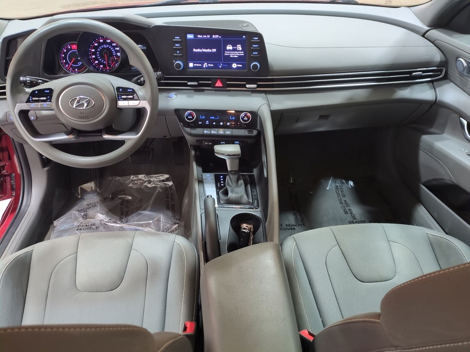 2023 Hyundai ELANTRA SEL