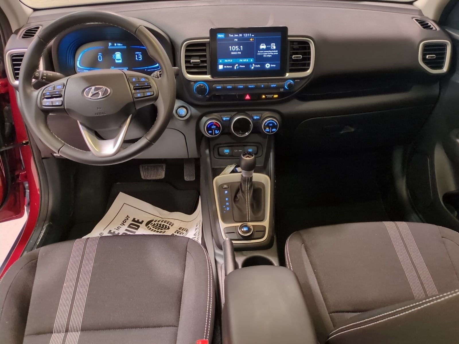 2025 Hyundai VENUE SEL