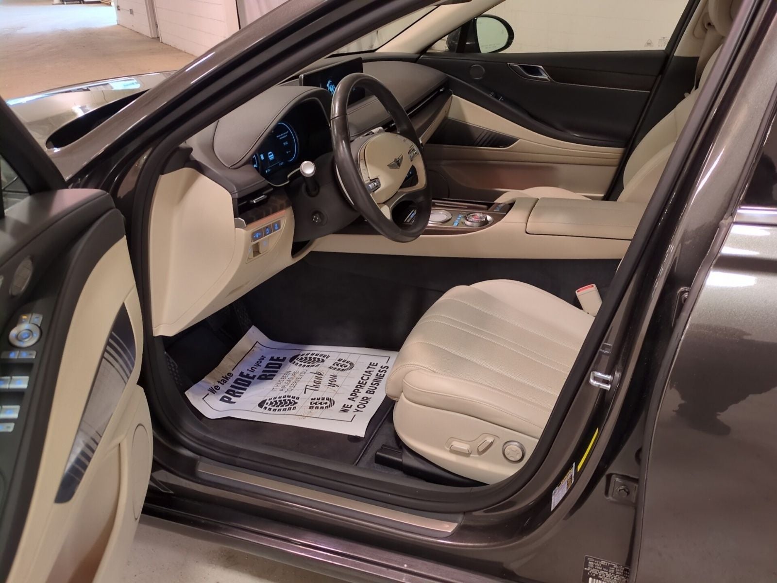 2022 Genesis G80 2.5T