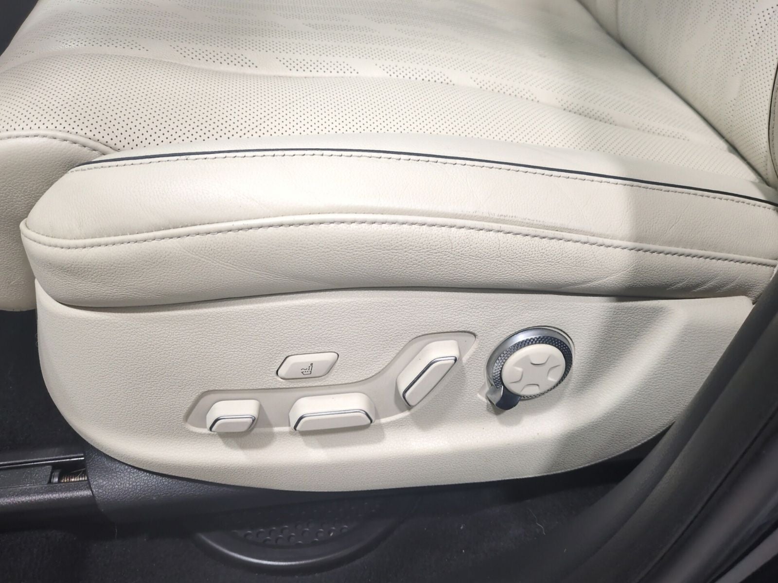 2023 Genesis GV80 2.5T